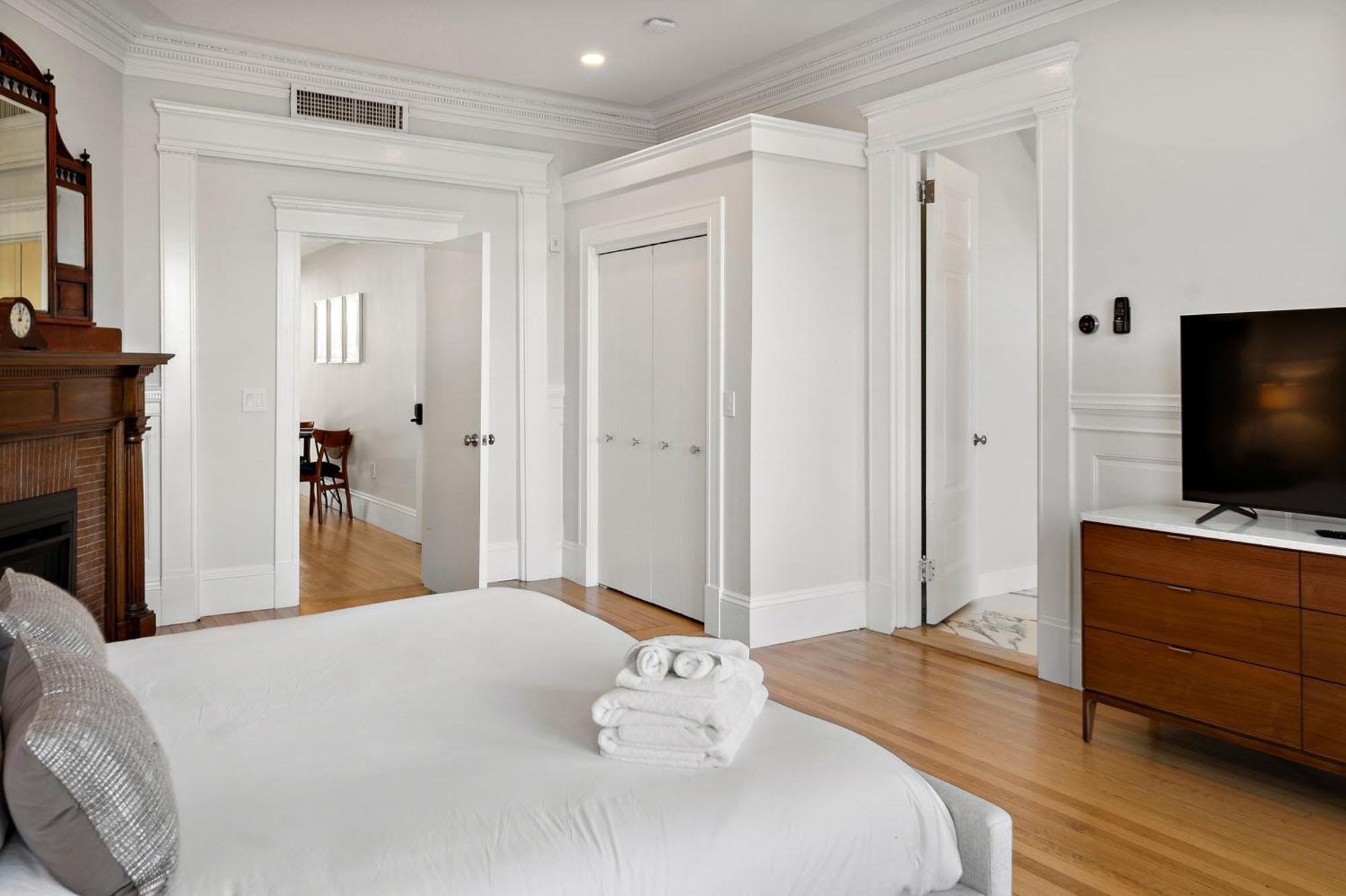 Charlesgate Suites Boston Exterior foto